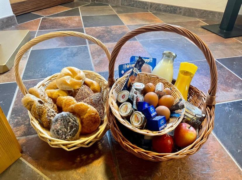 Naturlodge Ladis Ehemals Alpenlodge Alexander Inklusive Sommer Bergbahnticket Ngoại thất bức ảnh