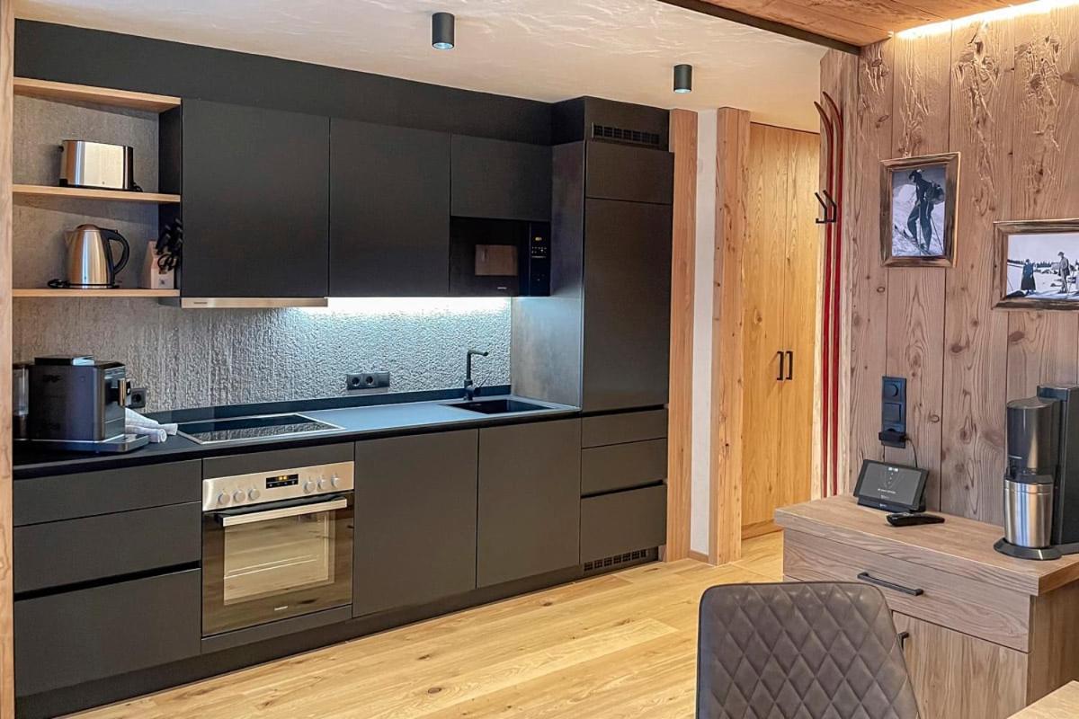 Naturlodge Ladis Ehemals Alpenlodge Alexander Inklusive Sommer Bergbahnticket Ngoại thất bức ảnh