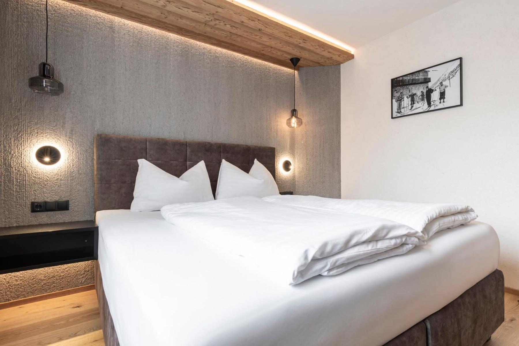 Naturlodge Ladis Ehemals Alpenlodge Alexander Inklusive Sommer Bergbahnticket Ngoại thất bức ảnh