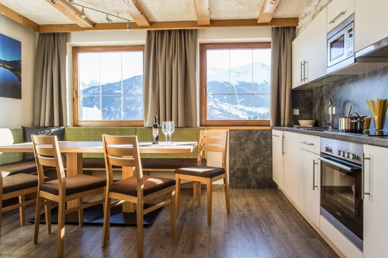 Naturlodge Ladis Ehemals Alpenlodge Alexander Inklusive Sommer Bergbahnticket Ngoại thất bức ảnh