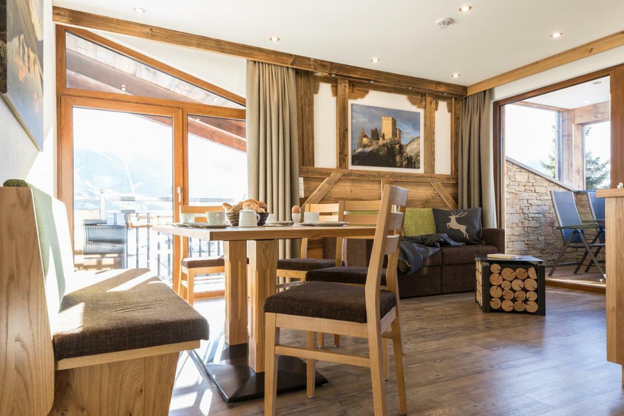 Naturlodge Ladis Ehemals Alpenlodge Alexander Inklusive Sommer Bergbahnticket Ngoại thất bức ảnh